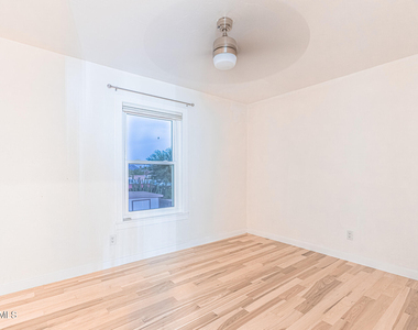 5625 E Tierra Buena Lane - Photo Thumbnail 28