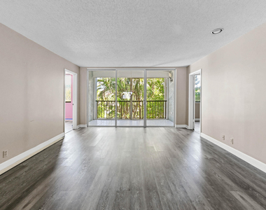 4080 Tivoli Court - Photo Thumbnail 6
