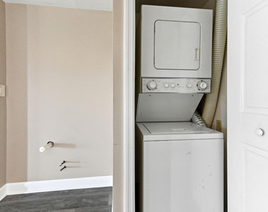 4080 Tivoli Court - Photo Thumbnail 23