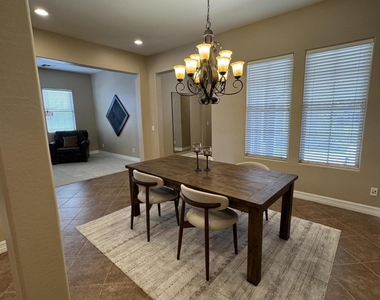 15264 W Georgia Drive - Photo Thumbnail 40
