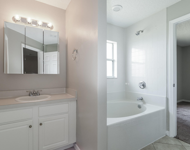 3668 Sw Ballweg Street - Photo Thumbnail 9
