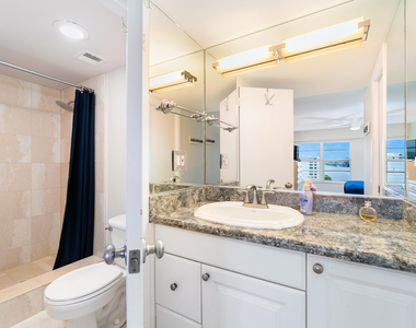 5100 Dupont Boulevard - Photo Thumbnail 13