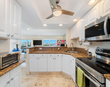 5100 Dupont Boulevard - Photo Thumbnail 9