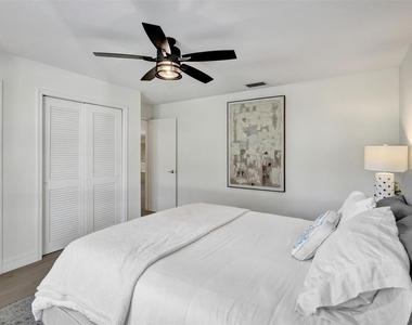 614 Lakewoode Circle W - Photo Thumbnail 21
