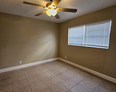 1200 W Blue Heron Boulevard - Photo Thumbnail 14