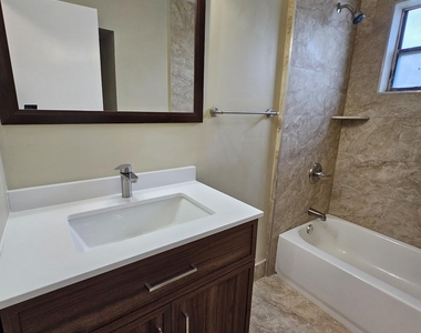 1200 W Blue Heron Boulevard - Photo Thumbnail 11