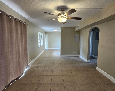 1200 W Blue Heron Boulevard - Photo Thumbnail 6