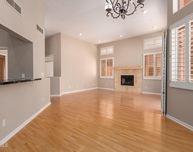 7740 E Gainey Ranch Road - Photo Thumbnail 10