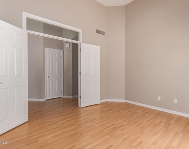 7740 E Gainey Ranch Road - Photo Thumbnail 22