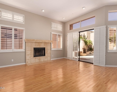 7740 E Gainey Ranch Road - Photo Thumbnail 7