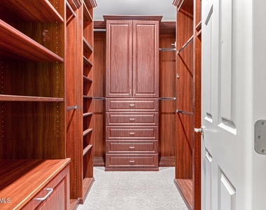 7740 E Gainey Ranch Road - Photo Thumbnail 20