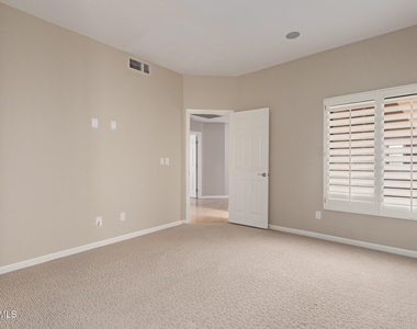 7740 E Gainey Ranch Road - Photo Thumbnail 24