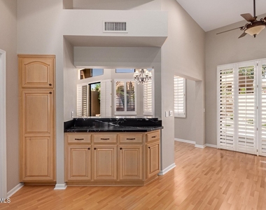 7740 E Gainey Ranch Road - Photo Thumbnail 14