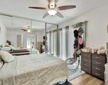 5907 59th Way - Photo Thumbnail 29