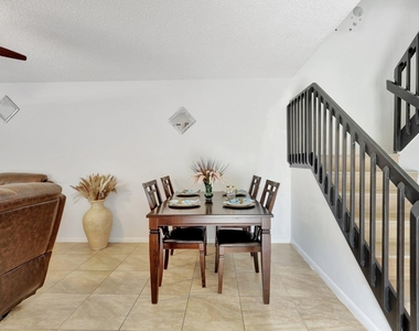 5907 59th Way - Photo Thumbnail 19