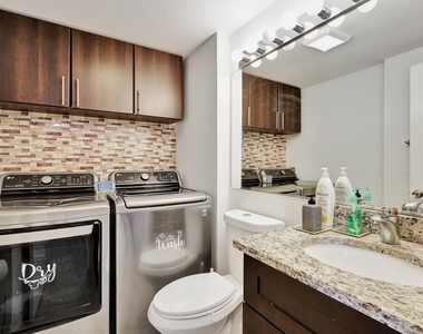 5907 59th Way - Photo Thumbnail 10