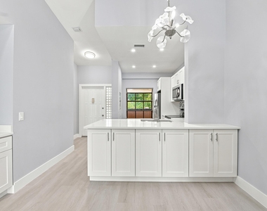 2249 Sw 15th Street - Photo Thumbnail 9
