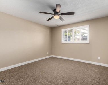 1628 E Hermosa Drive - Photo Thumbnail 9