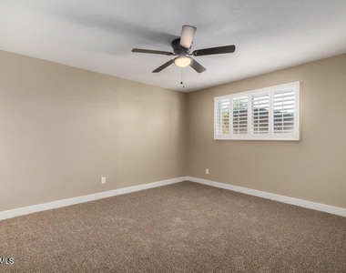 1628 E Hermosa Drive - Photo Thumbnail 8