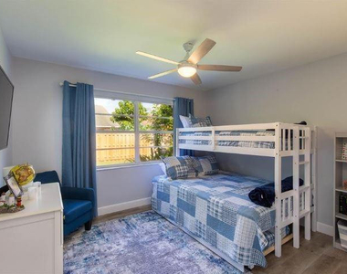 1349 Brampton Cove - Photo Thumbnail 12