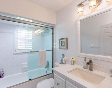 1349 Brampton Cove - Photo Thumbnail 13