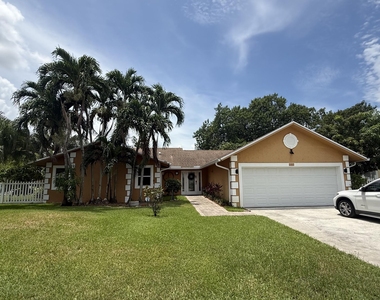 1526 Cormorant Road - Photo Thumbnail 1
