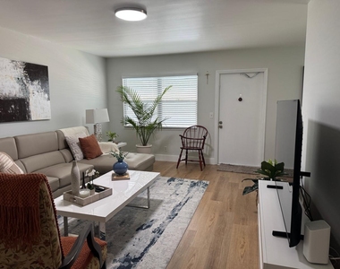 124 Oakridge I - Photo Thumbnail 6