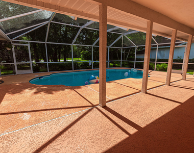1193 Sw Live Oak Cove - Photo Thumbnail 21