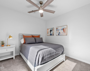 22473 S 204th Street - Photo Thumbnail 18