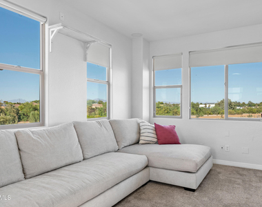 22473 S 204th Street - Photo Thumbnail 13