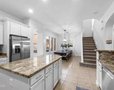 22473 S 204th Street - Photo Thumbnail 5