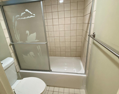 6505 Winfield Boulevard - Photo Thumbnail 11