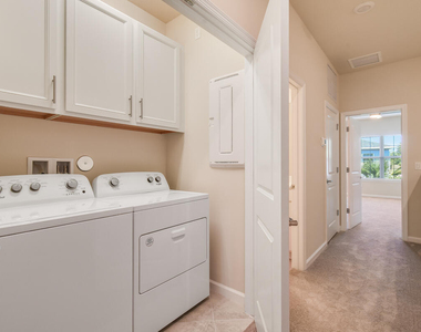 1841 Se Roxy Way - Photo Thumbnail 31