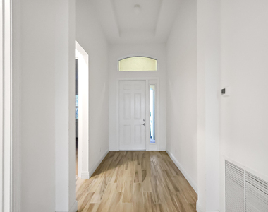 23026 Sw Accesi Way - Photo Thumbnail 16