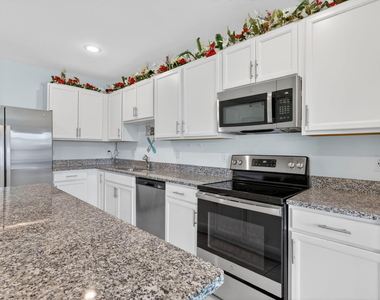 4954 Armina Place - Photo Thumbnail 12