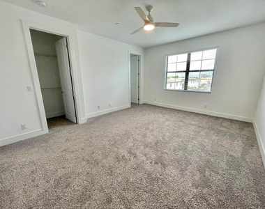 5412 Watts Terrace - Photo Thumbnail 10