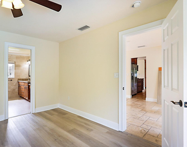 5110 Ne 30th Avenue Ne - Photo Thumbnail 24