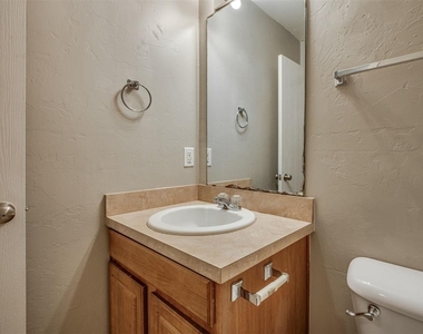 9728 Sw 27th Street - Photo Thumbnail 26