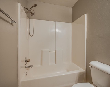 9728 Sw 27th Street - Photo Thumbnail 22
