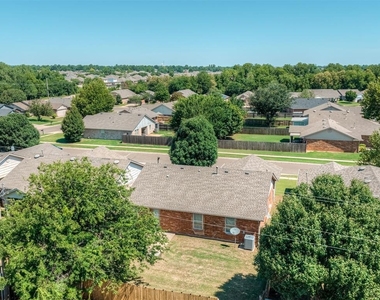 9728 Sw 27th Street - Photo Thumbnail 37