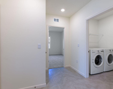 2525 Sw Westfield Street - Photo Thumbnail 10