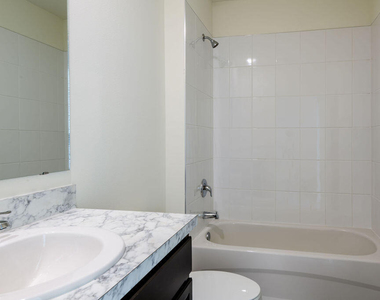 2525 Sw Westfield Street - Photo Thumbnail 8