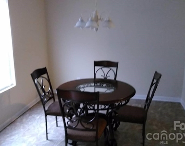 11312 Deer Chase Lane - Photo Thumbnail 9