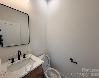 2903 Clyde Drive - Photo Thumbnail 6