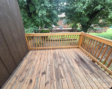 525 12th Street Sw - Photo Thumbnail 1