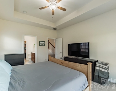 5826 Castlecove Road - Photo Thumbnail 13