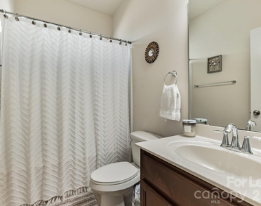 5826 Castlecove Road - Photo Thumbnail 19