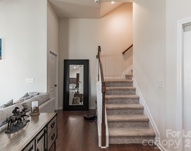 5826 Castlecove Road - Photo Thumbnail 21