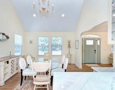 709 Baldwin Avenue - Photo Thumbnail 8