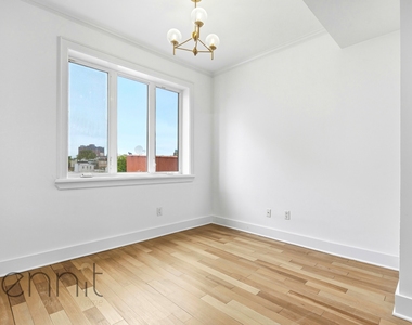 187 20th Street - Photo Thumbnail 3